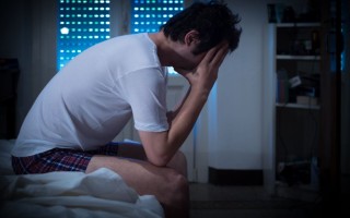 医生提醒：“半夜醒来不要看时间”，越看越睡不着！
