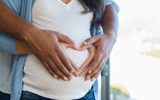 怀孕多久想吐恶心？时间个体化与女性️自我监测【一般怀孕多久想吐】
