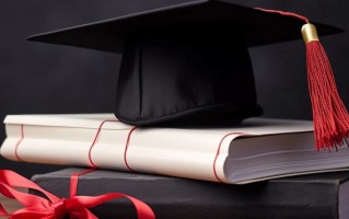 2025年石家庄医学高等专科学校在广东计划招生人数（附学费及专业录取分）