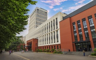 2024年广东汕头幼儿师范高等专科学校在广东计划招生人数（附学费及专业录取分）
