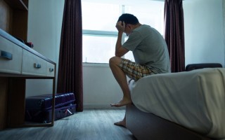 22点和23点睡觉差距到底有多大？一文看懂不同入睡时间的健康差异【22点睡觉的好处】