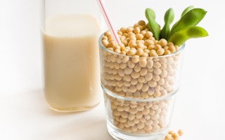 四种豆不宜打豆浆，避免中毒的注意事项与健康替代