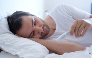 白天不口干夜里口干是怎么回事？原因超简单【白天不口干夜里口干吃什么药】