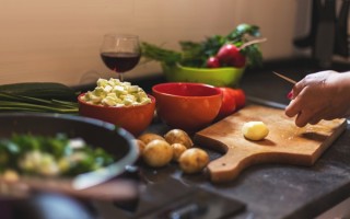 中央厨房是什么意思?长期吃中央厨房的食品影响健康吗？