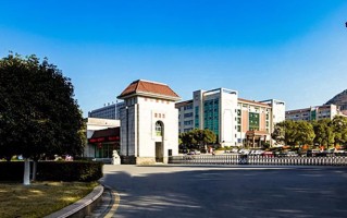 2025年陕西420分左右能报的大学名单