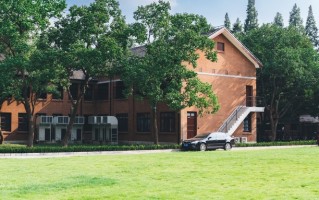 2024年广东药科大学在广东计划招生人数（附学费及专业录取分）