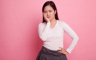 牙龈肿痛怎么消炎最快最有效？居家就能做【牙龈肿痛怎么消炎最快吃什么药】